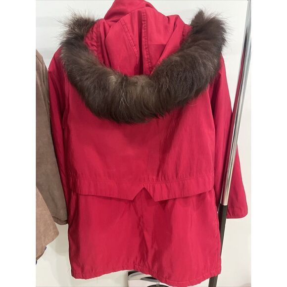 Women's Coat, Forecaster Of Boston size M Quilted Detachable Faux Fur Hood Red - Picture 6 of 7